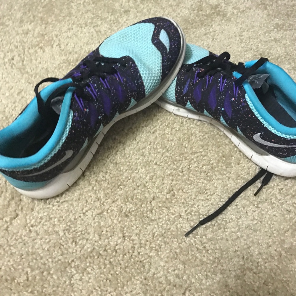 Nike Women's Free Runs